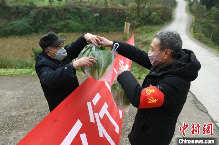 四川廣安三分之二機關(guān)干部深入基層：防疫不放松發(fā)展不動搖